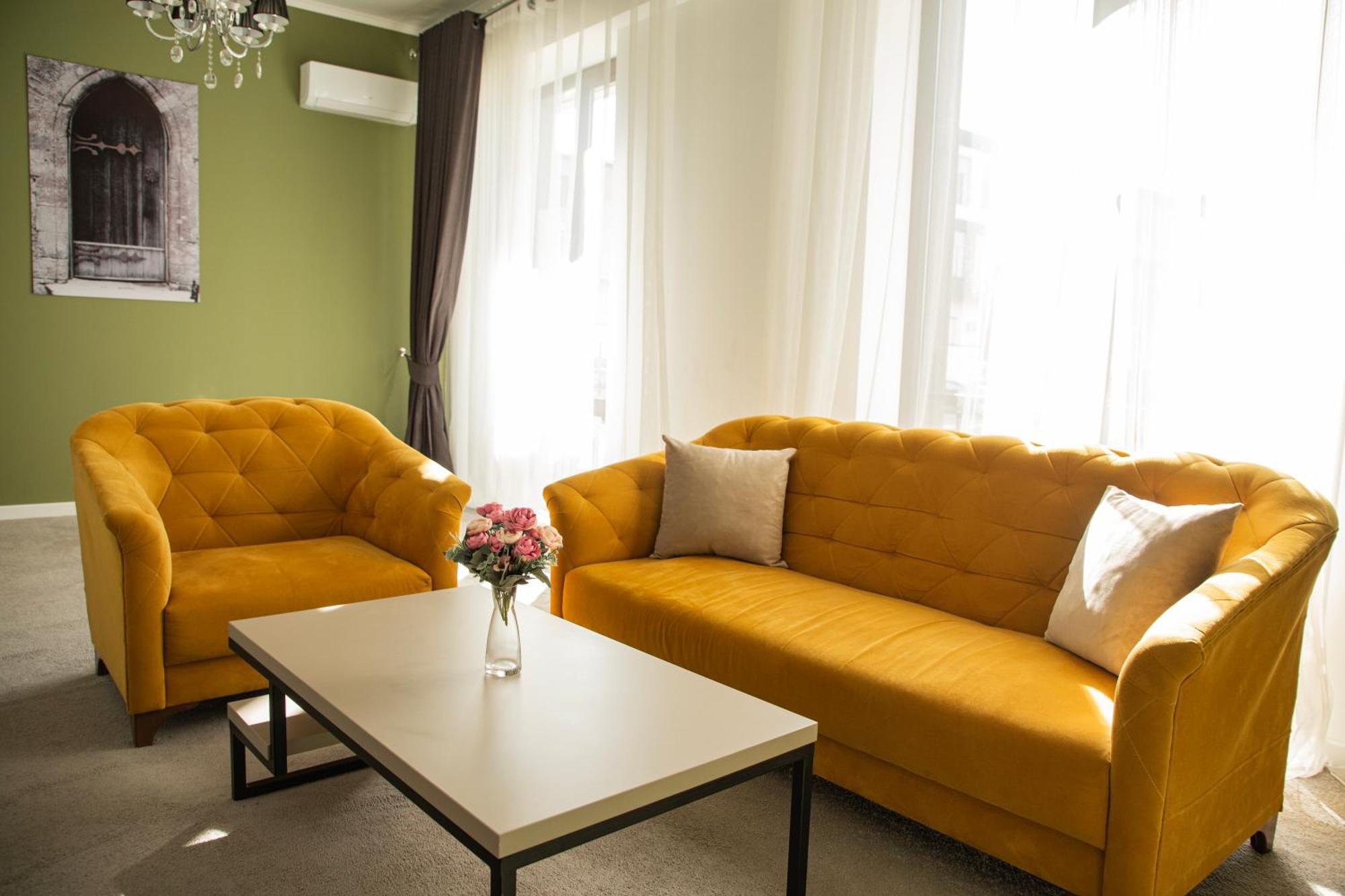 Casablanca Apart Hotel Бишкек Екстериор снимка