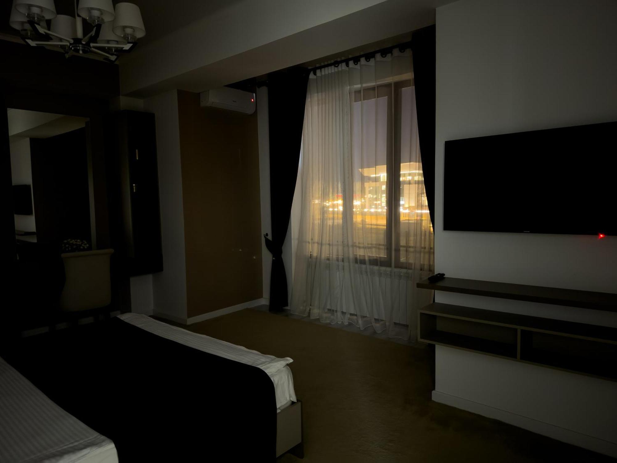 Casablanca Apart Hotel Бишкек Екстериор снимка