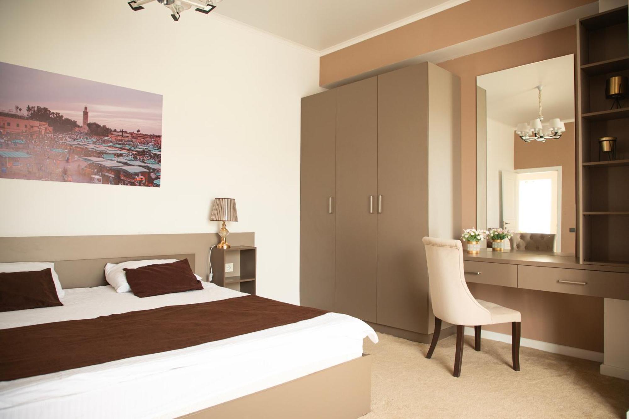 Casablanca Apart Hotel Бишкек Екстериор снимка