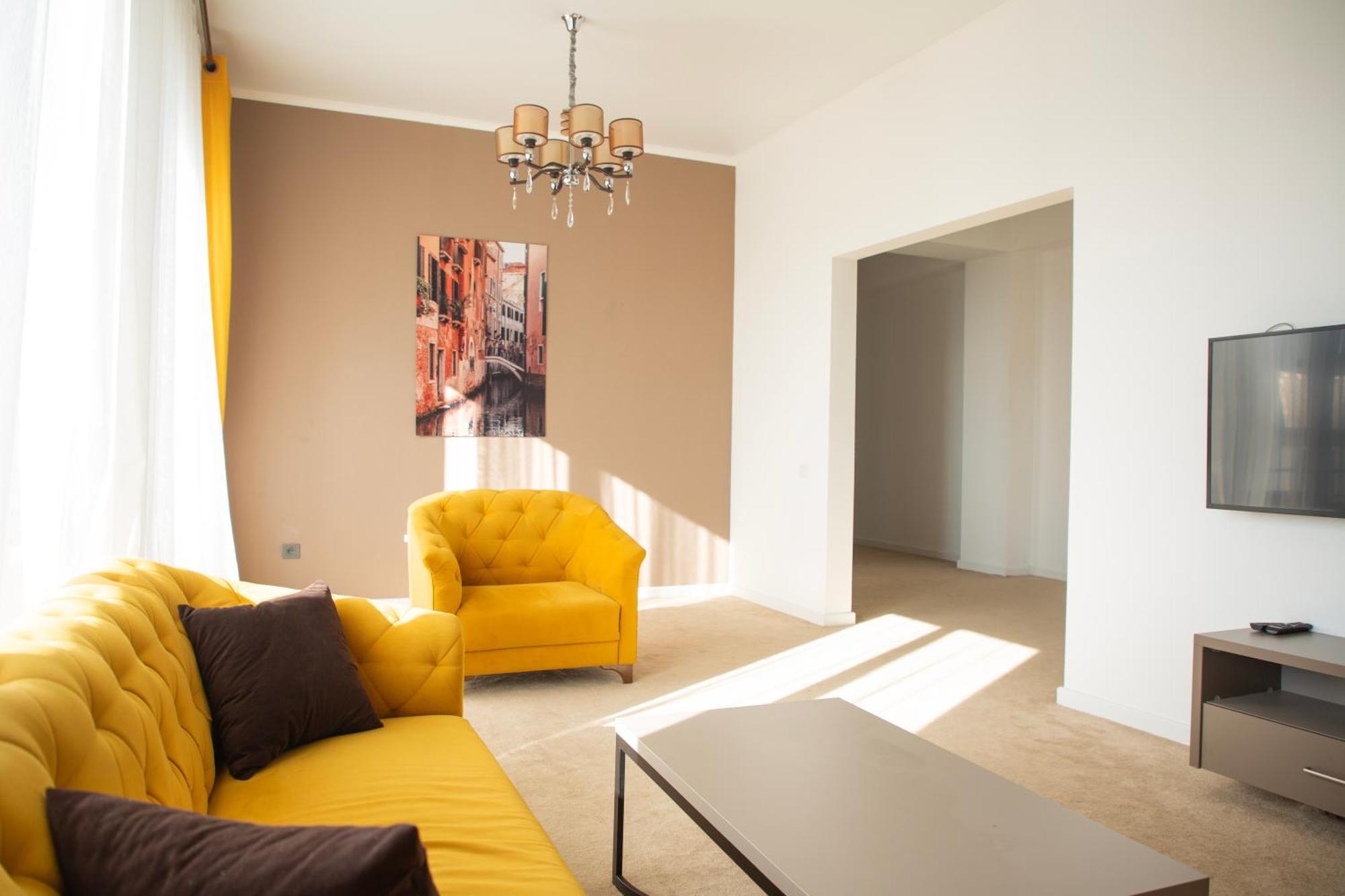 Casablanca Apart Hotel Бишкек Екстериор снимка