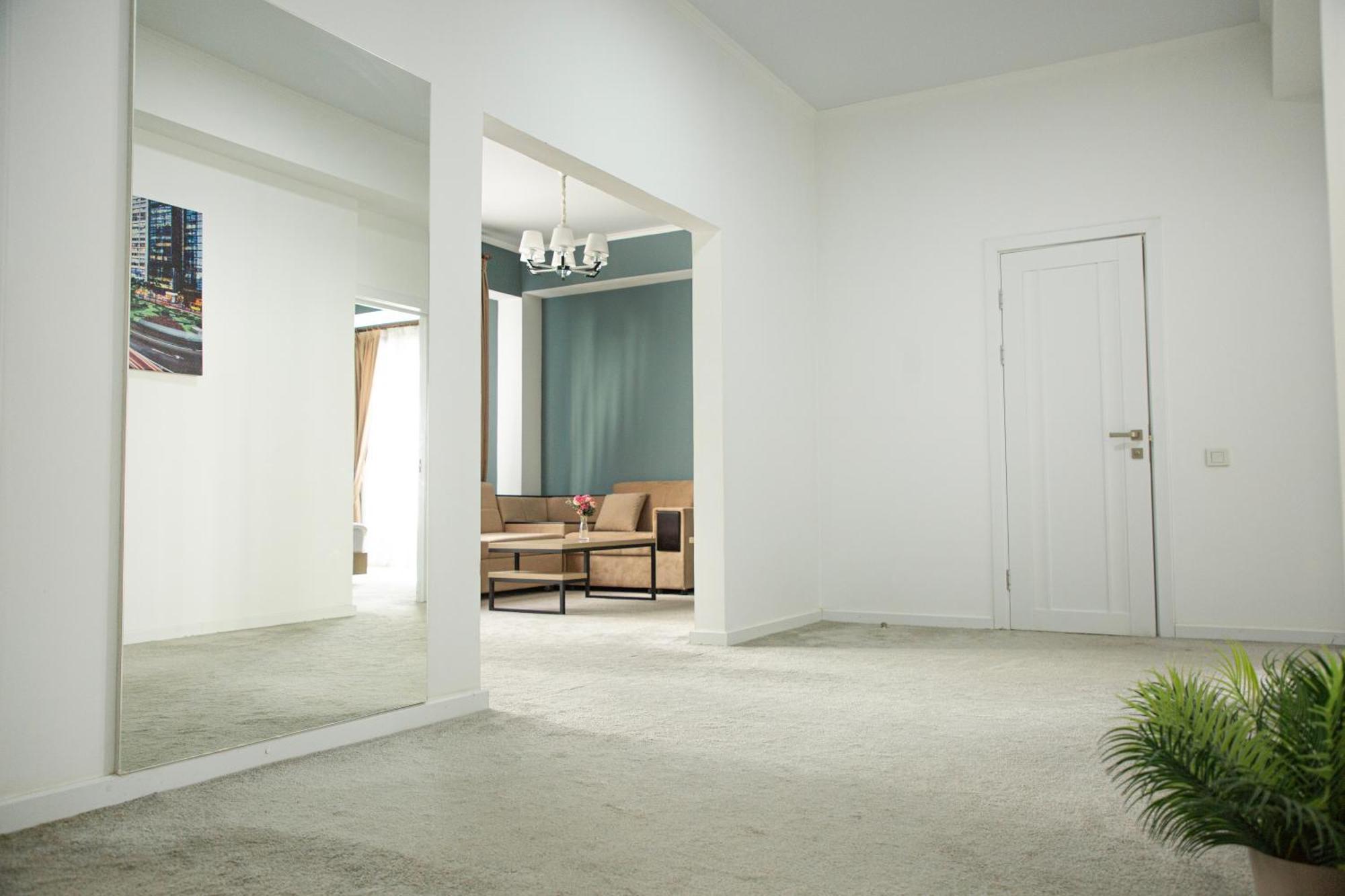 Casablanca Apart Hotel Бишкек Екстериор снимка