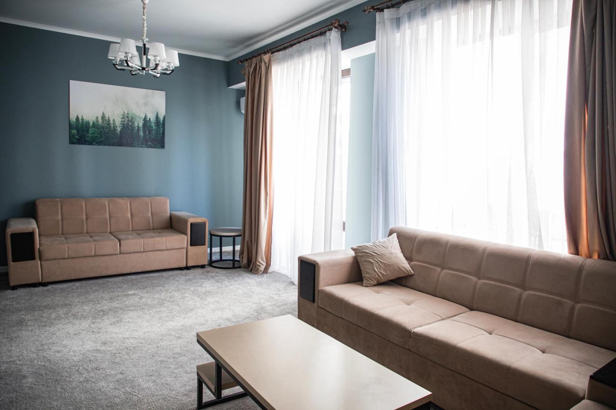 Casablanca Apart Hotel Бишкек Екстериор снимка