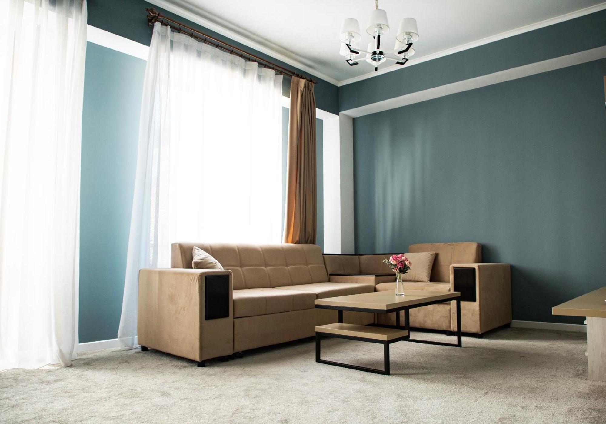 Casablanca Apart Hotel Бишкек Екстериор снимка